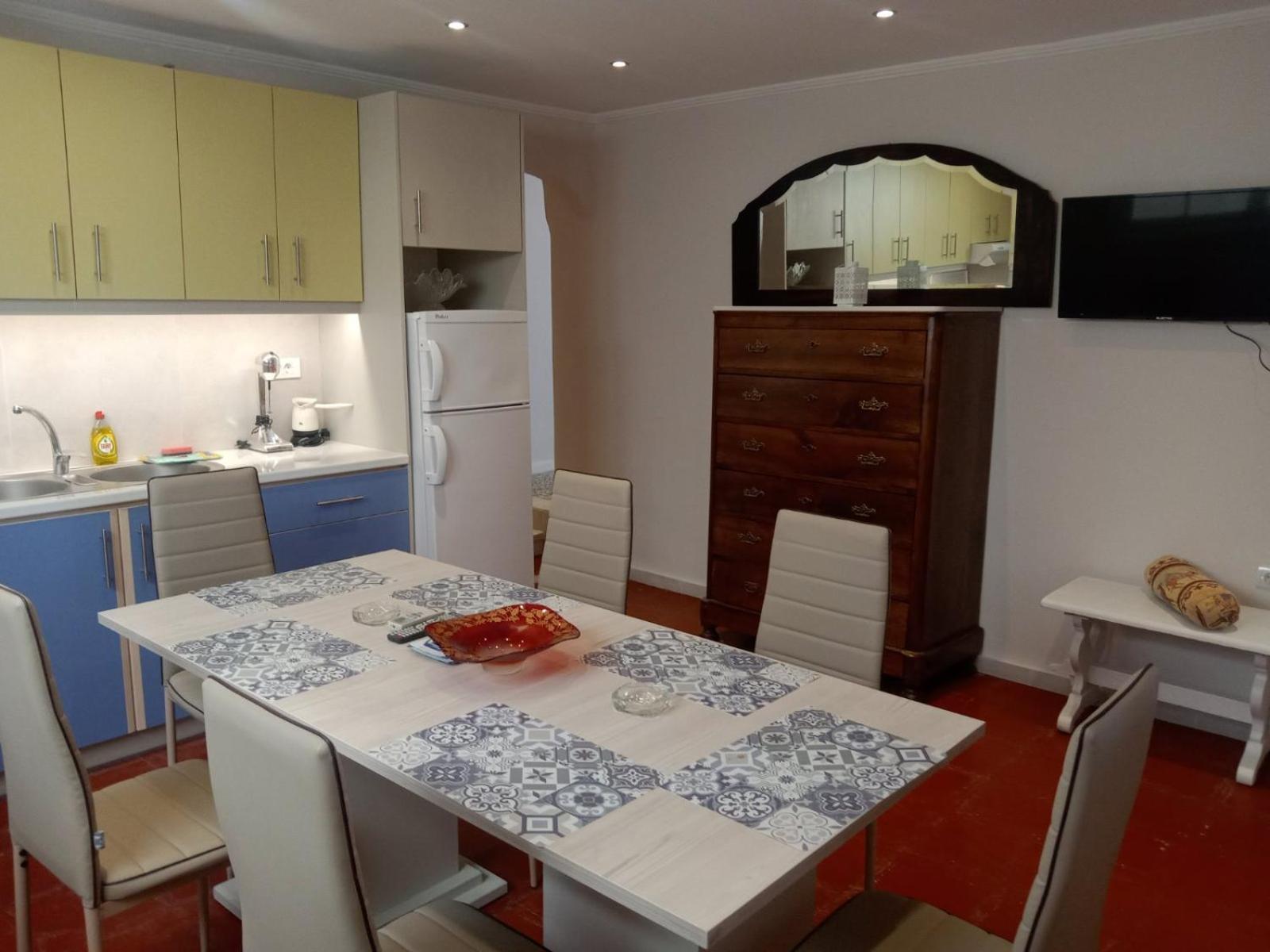 Menegis Apartment Zakynthos Town Luaran gambar
